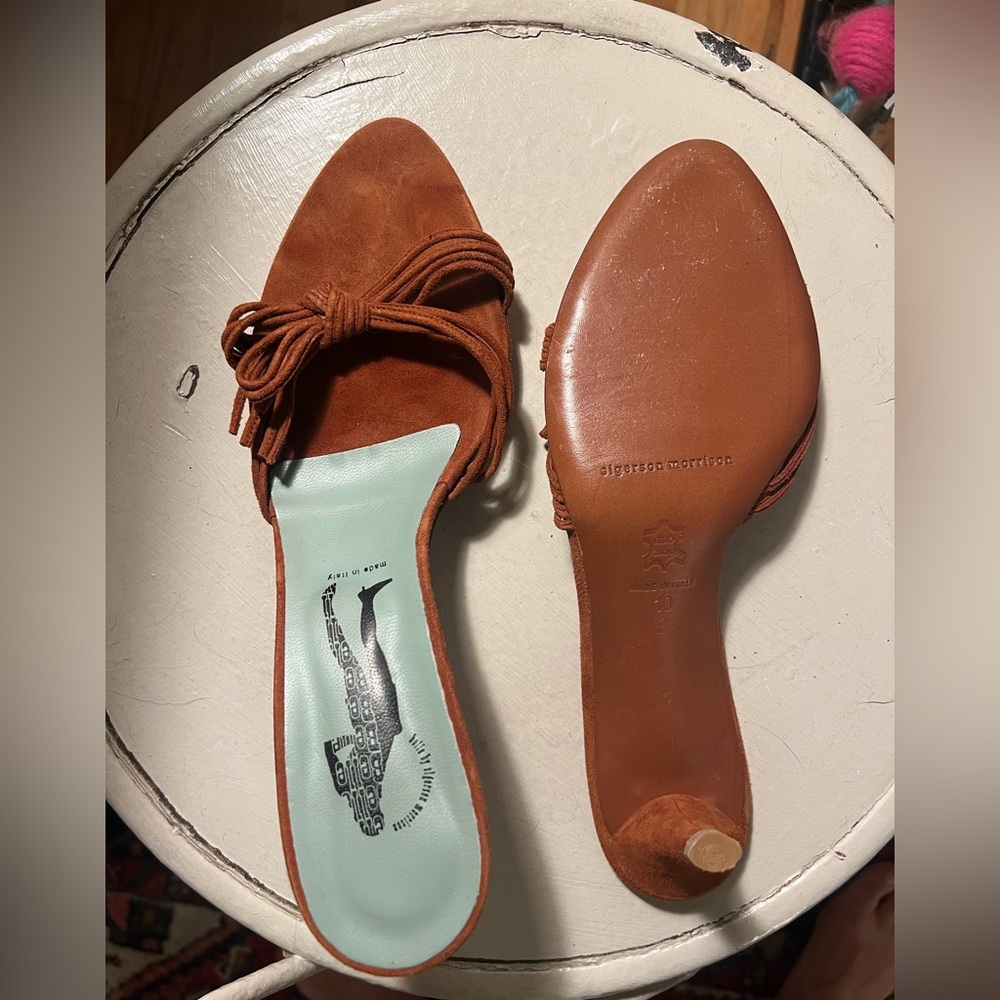 Elegant Brown Leather Mules